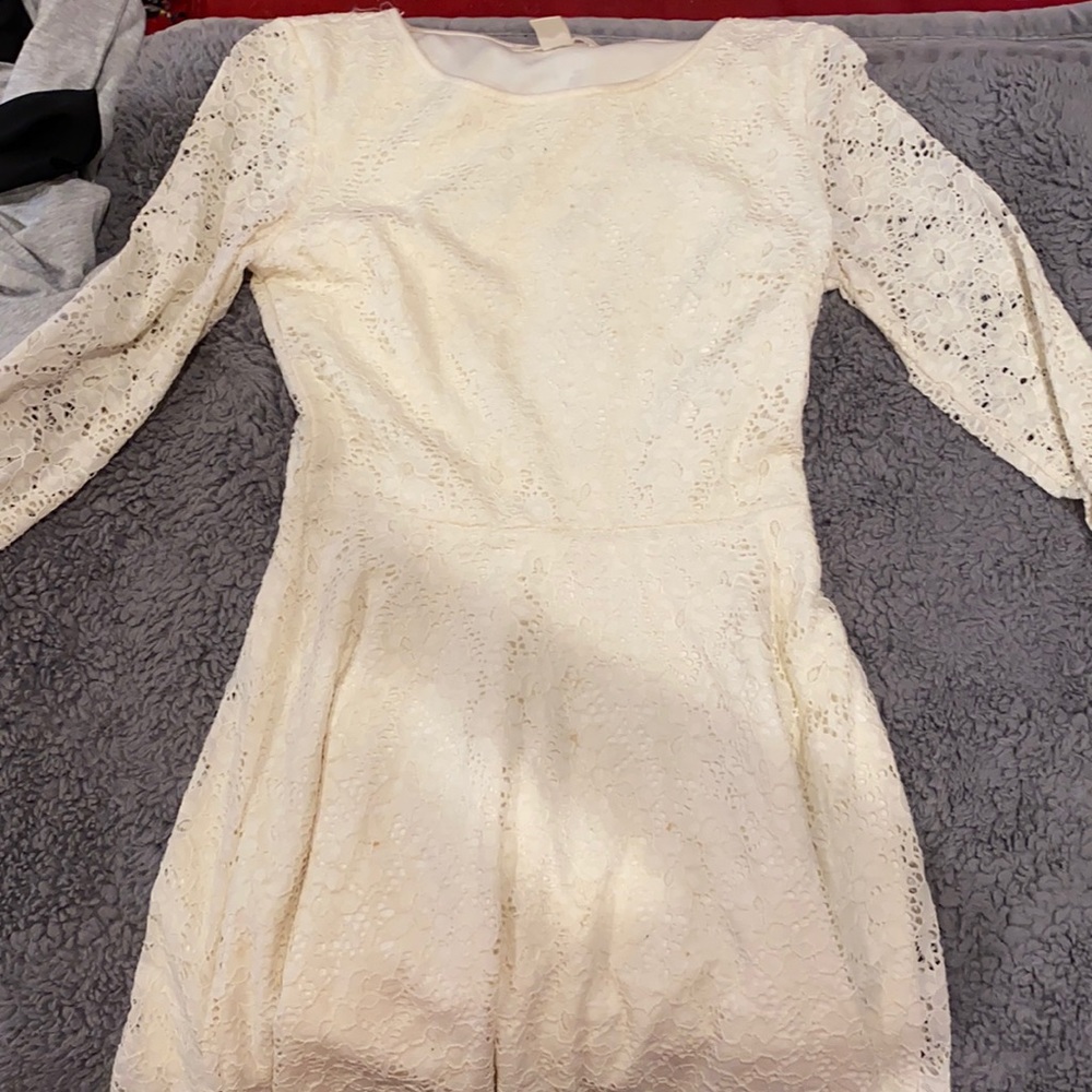 Forever 21 lace dress